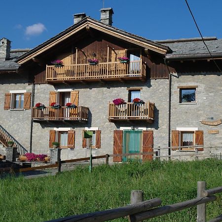 B&B Lo Van - Camere Al Verde Villaggio Di Rumiod Saint-Pierre Cameră foto